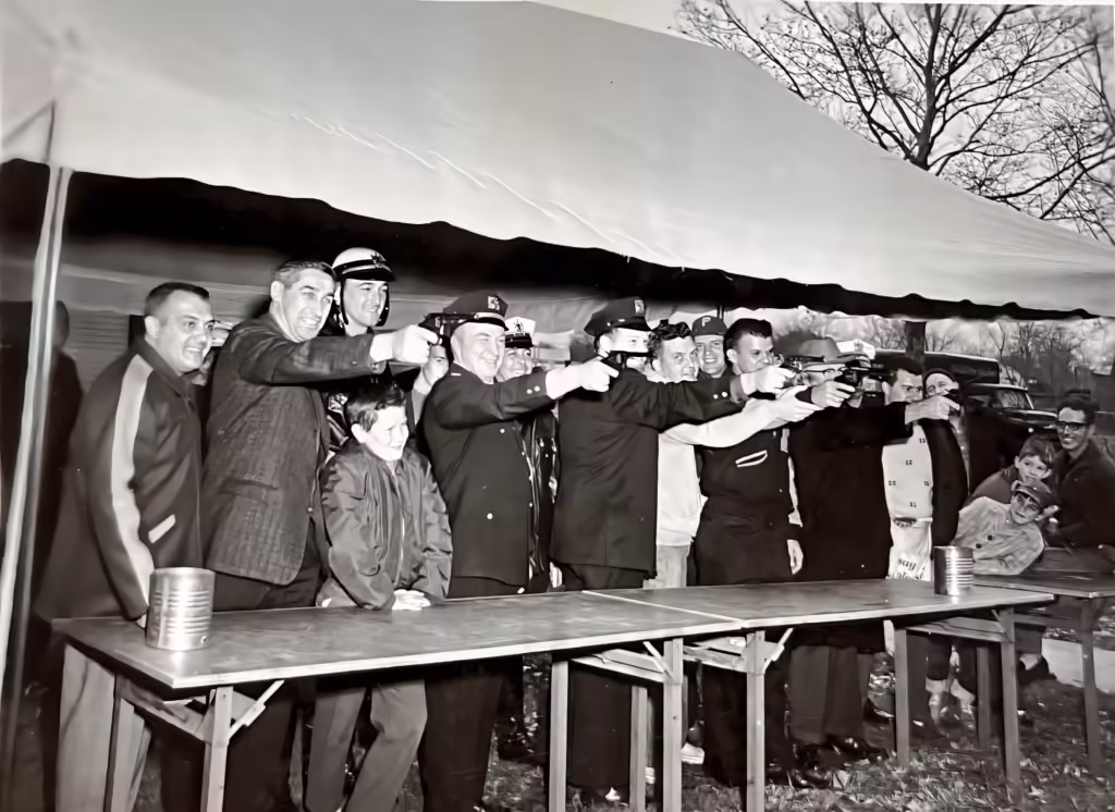 Photo697580545400_inner_49-210-529-221-50-880-523-869